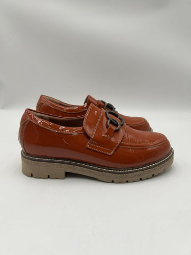 NAOT Fremont Burnt Orange Patent Leather Loafer Chain Lug Sole Womens 39 Naot