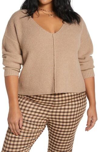 BP. Weekend V-Neck Sweater in Tan Amphora Size 1X BP.