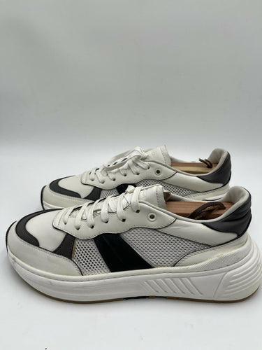 Mens Bottega Veneta Speedster leather sneakers in white / black / Gray Size 42