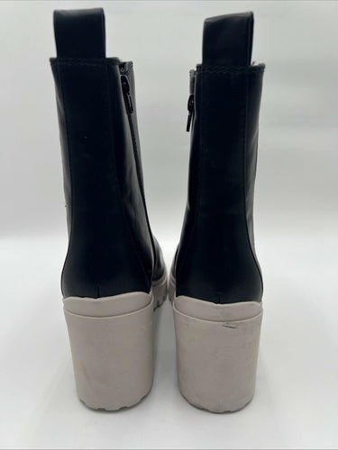 Women’s WILD PAIR Brooklan Faux Leather Lug Sole Chelsea Boots Black Size 9.5M Wild Pair