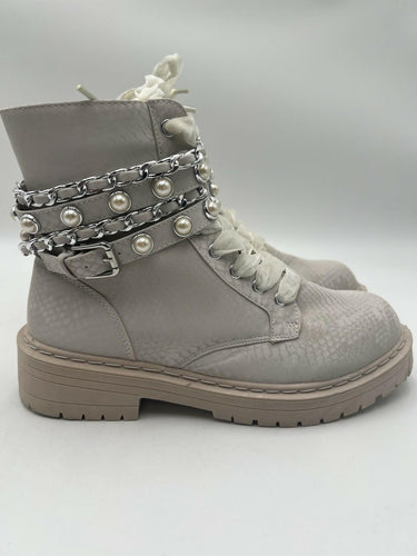 Sugar Kade Ivory Text Emboss Pearl Chain Combat Boots Womens 10 Sugar