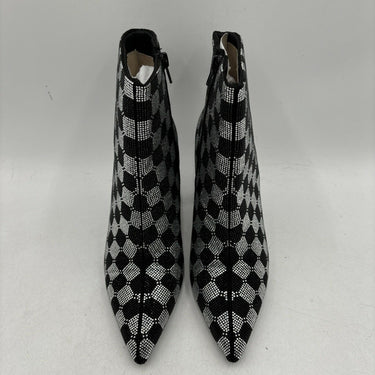 Wild Pair INGRIDD Black/White Checkered Point Toe Side Zip Ankle Boots, 6M Wild Pair