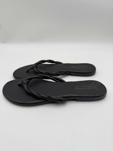 Saks Fifth Avenue black leather braid strap thong sandals Size 9