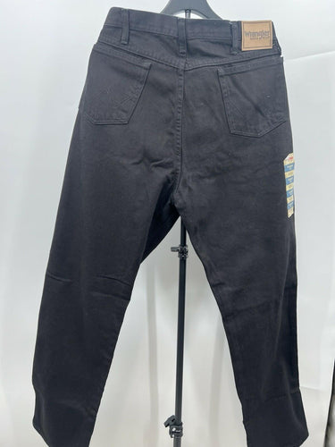 Wrangler Classic Fit Black Jeans Rugged Wear NWT 40W x 32L
