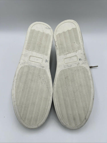 Men’s Saks Fifth Avenue Keegan crocodile-embossed Beige Leather sneakers 9.5 Saks Fifth Avenue