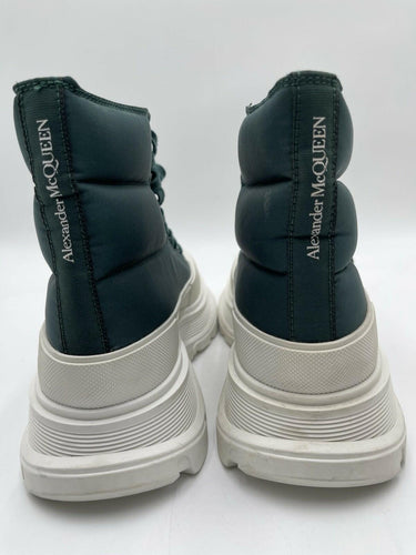 Alexander McQueen Puffer Tread Slick ankle boot green with a white sole Size 38 Alexander McQueen