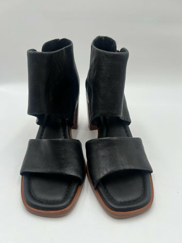 Sofft Black Leather Cut Out Open Toe Booties Block Heel Back Zip Size 9