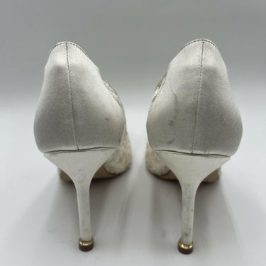 Manolo Blahnik Hangisi White Lace Jewel Buckle Pumps White Size 37 Manolo Blahnik