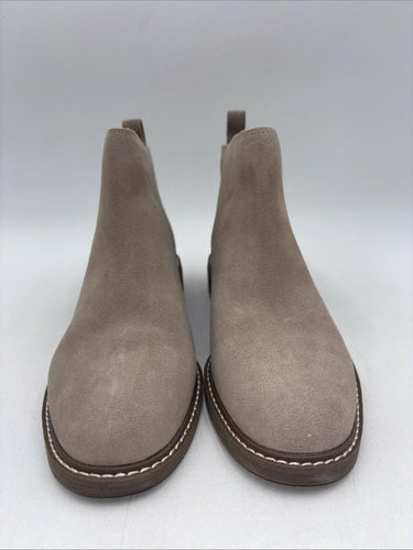 Women’s Crown Vintage Gorgie Ankle Bootie Beige Size 8M/39