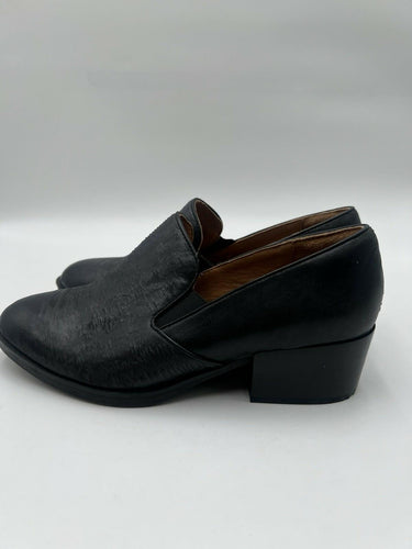 Sofft Black Leather Slip On Loafers Block Heel Pointed Toe Womens Size 9