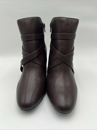 Women’s Kelly & Katie Flomis Bootie Brown Size 9.5W Kelly & Katie