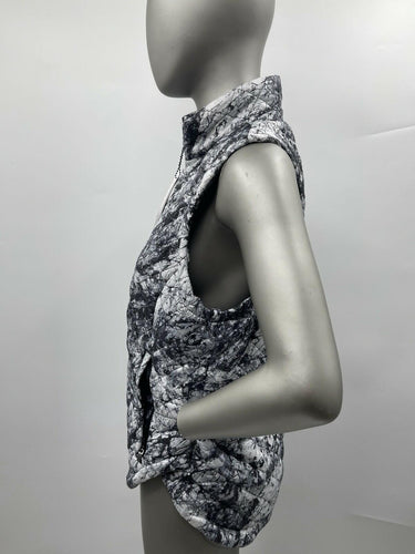 NWT Women’s Kyodan Four Zip Quoted Vest Color Marble Multi Size M