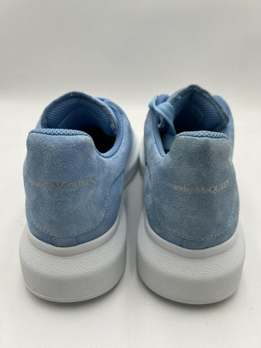 Alexander McQueen Men's 'Oversized' Low-top Sneakers in baby blue suede Size 44 Alexander McQueen