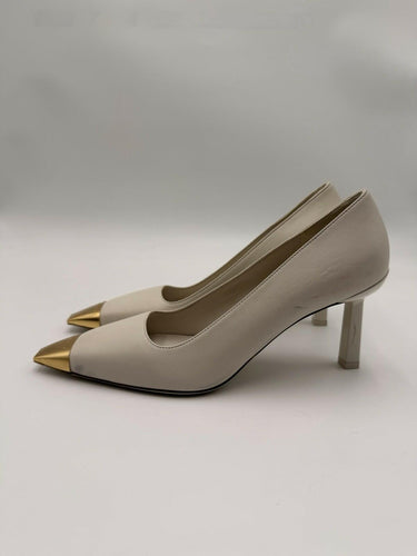 Women’s FERRAGAMO Amber 70mm Cream Leather Gold Metallic-Toe Pumps Heels Size 8