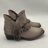 Women’s Circle G Gray distressed leather ankle boots Size 7.5M Circle G