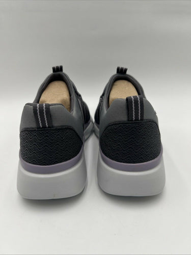 Women's BZees Hero Slip on Sneakers Grey Size 7M Bzees