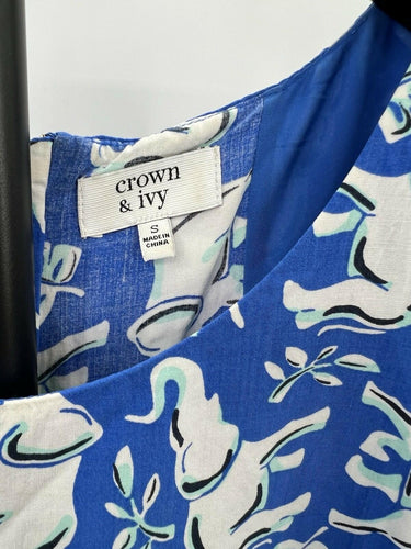 Crown & Ivy Blouse Womens Blue White Elephant Print Sleeveless Top S Small