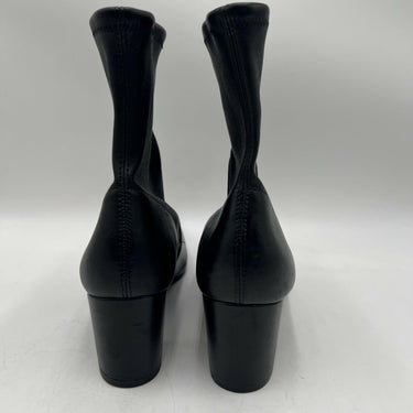Women’s Stuart Weitzman Siggy Black leather booties Size 8.5