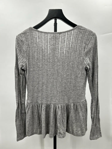 Bloomfield Woman’s gray long-sleeve peplum top Size M