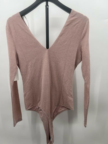 ABOUND Bodysuit Womens M Rose Gold Pink Long Sleeve V-Neck Ribbed NWT - Size M