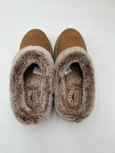 Skechers Women's Keepsakes Lite-Cozy Blend Slipper, Chestnut, 7