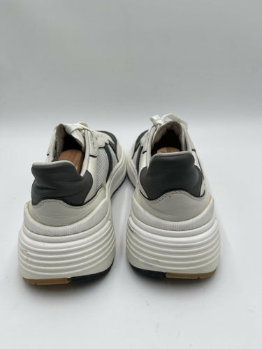 Mens Bottega Veneta Speedster leather sneakers in white / black / Gray Size 42
