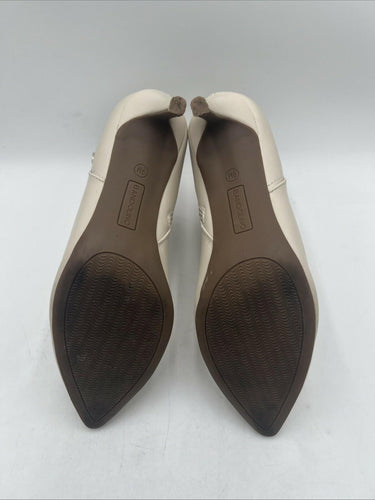 Women’s Bandolino Galayn Side Zip Ankle Boots Ivory Size 9M
