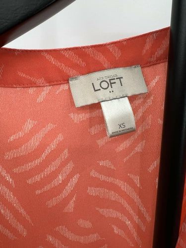 LOFT Tank Top Womens Coral Orange Sleeveless Blouse Abstract Print Summer XS Loft
