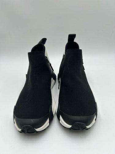 Moncler Women's Compassor Zip Sock Runner Sneakers in Black Size 38 Moncler