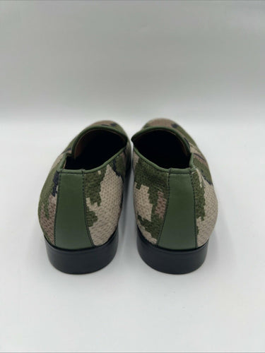 Saks Fifth Avenue Men's Skyler Slip On Loafers Camo needlepoint Size 7M Saks Fifth Avenue
