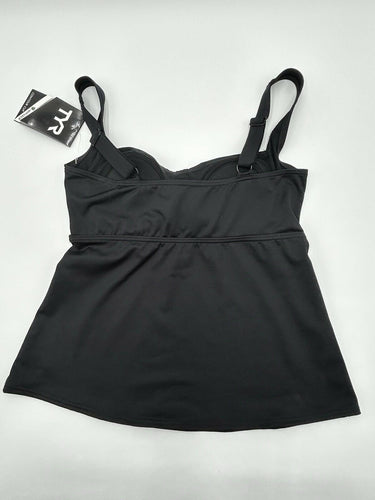 TYR Woman’s black Durafast Elite Solid Twisted Bra Tankini Top Padded Size 6 TYR