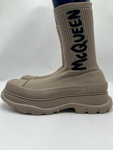 Alexander McQueen Knit Tread Slick Boot Beige graffiti logo Size 44 Alexander McQueen