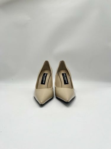 Dolce & Gabbana Kim pointed-toe pump in beige patent leather Size 37.5 Dolce&Gabbana