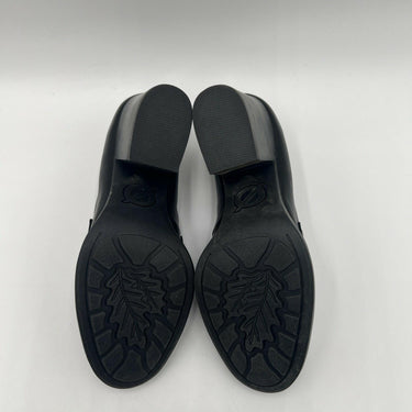 BOC by Born Benedict Womens Moc Closed Toe Black Loafers, Size 6M B.o.c