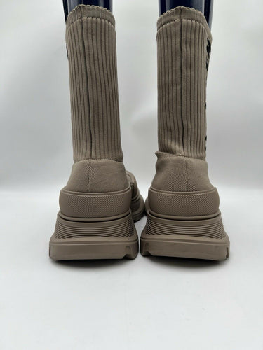 Alexander McQueen Knit Tread Slick Boot Beige graffiti logo Size 44 Alexander McQueen