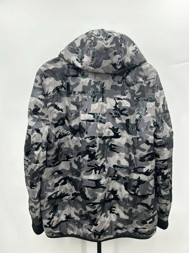 Guess camouflage Men’s hooded jacket gray and black pattern Zip Size M GUESS