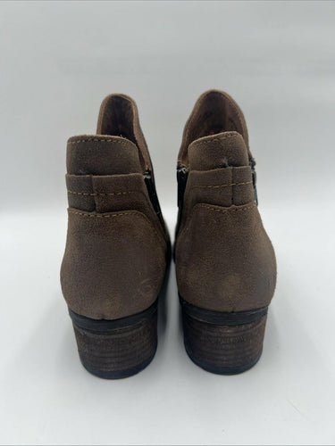 Women’s Born Malta Ankle Bootie Taupe Distressed Size 9M Børn