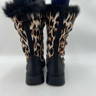 Women’s Stuart Weitzman leopard print calf hair combat boots Size 6M