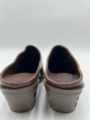 Women’s Fendi Vitello Abrasivato FF Cut Mules in a brown leather Size 37