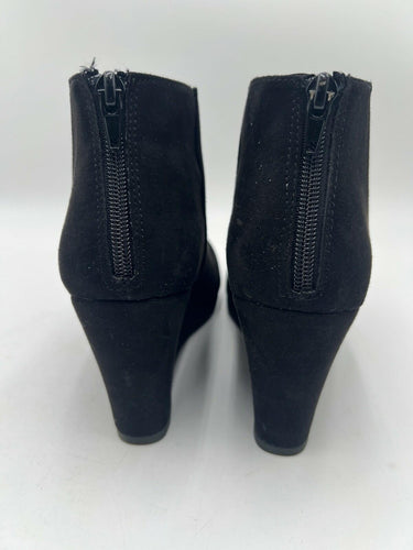 Sugar Juliette Black Micro Wedge Ankle Booties Back Zip Womens 6 Sugar