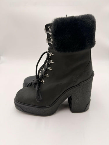 Women’s Moncler Claudia Faux Fur-Trimmed Nubuck Ankle Boot Size 38 Moncler