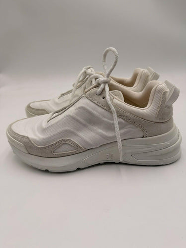 Givenchy GIV 1 Light Lace Up Low Top sneaker in white Size 40 Givenchy