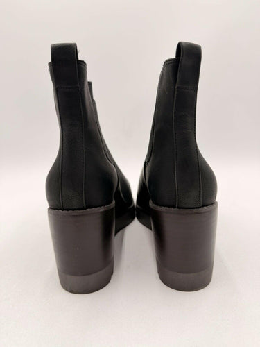 Crown Vintage MARLEEN Black Faux Leather Pull On Wedge Chelsea Boots, Size 9.5W