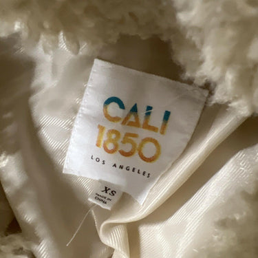 NWT Women’s Cali 1850 Long Sleeve Full Zip Jacket Color Beige Size XS