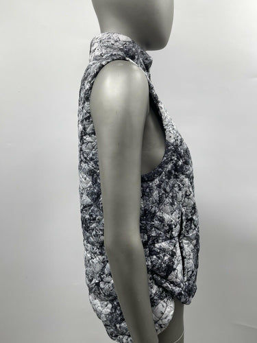 NWT Women’s Kyodan Four Zip Quoted Vest Color Marble Multi Size M