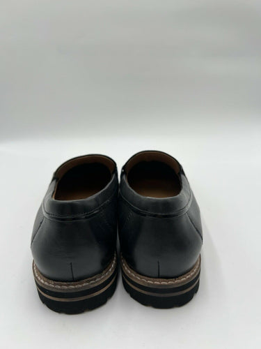 Trotters Black Leather Lug Loafers Bow Size 9.5