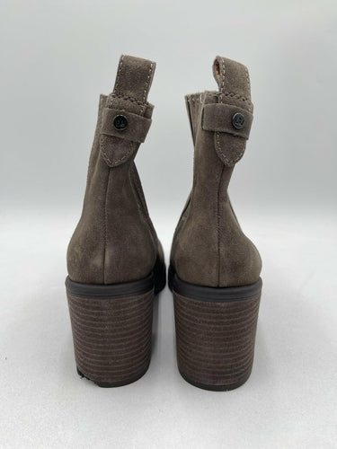Crown Vintage Women’s Shoes Brown Suede Capari Booties Size 7.5M