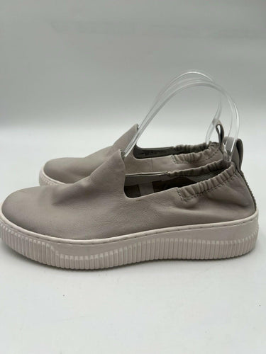 Sofft Taupe Leather Scrunch Slip On Platform Sneakers White Womens Size 7.5