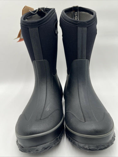 Bogs Youth Boy's Classic Solid Winter Boot in Black, Size 4 M Bogs
