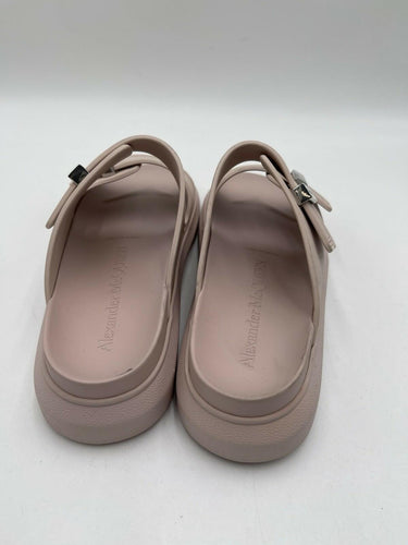 Alexander McQueen Hybrid rubber slide sandals in the 'Tea Rose' Size 39 Alexander McQueen